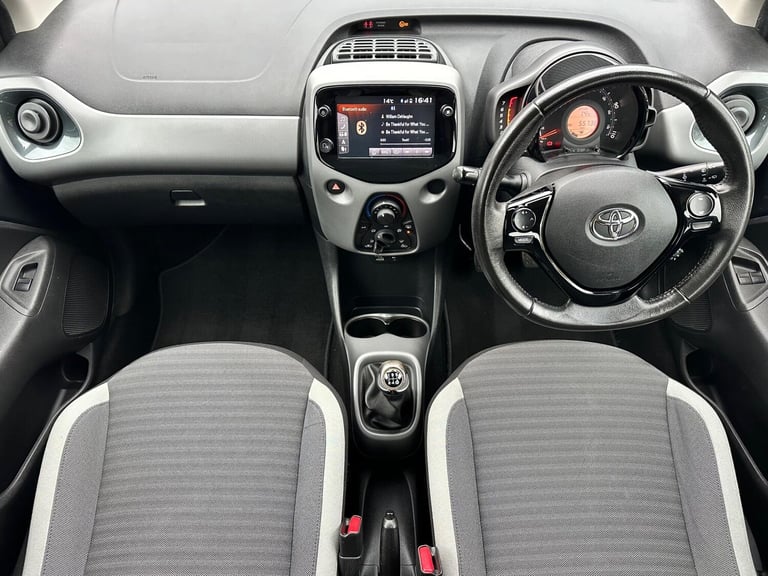 2020 Toyota AYGO 1.0 VVT-i X-Play 5dr HATCHBACK PETROL Manual