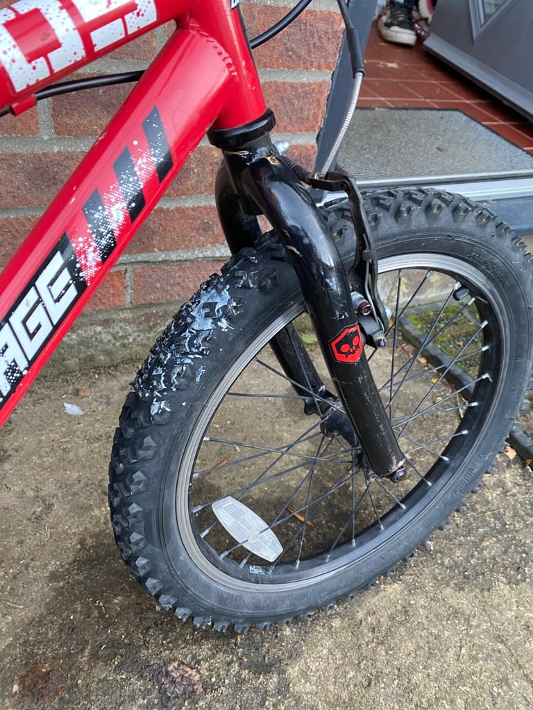 Kids bike - Apollo outrage 18 inch wheel