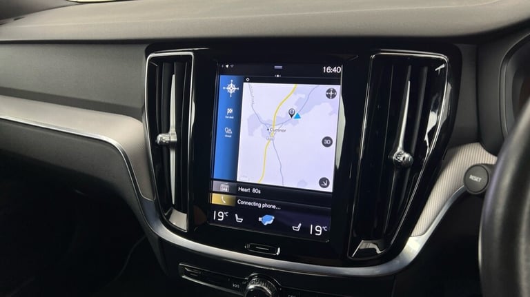 2020 Volvo V60 R-Design, B5 mild hybrid Estate Petrol Automatic