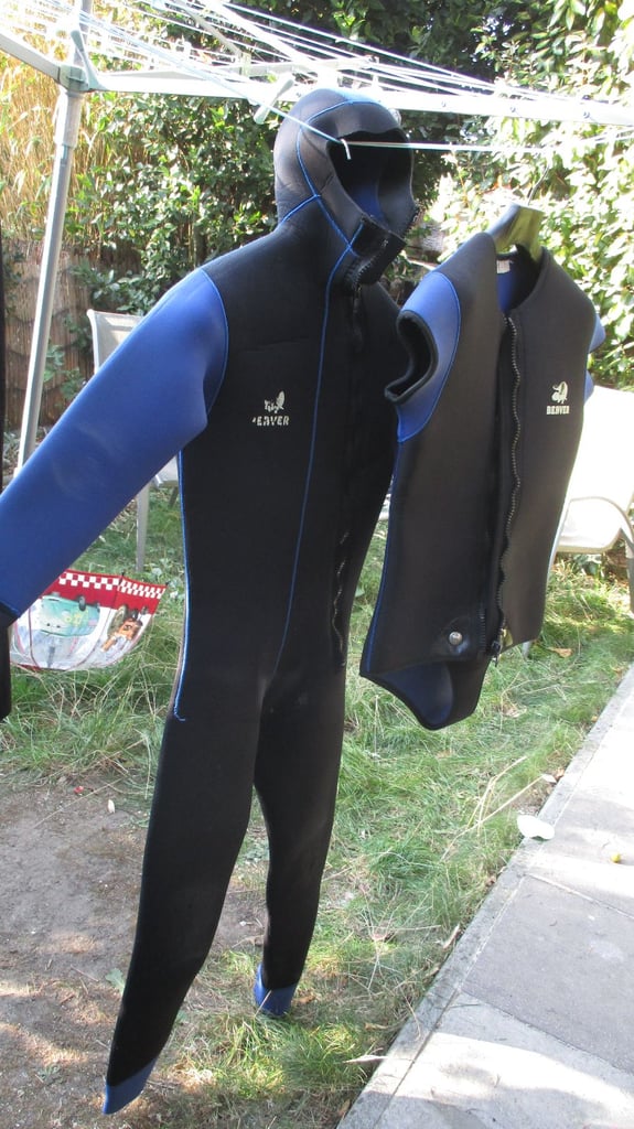 Free WETSUIT/s - excellent thickness/insulation