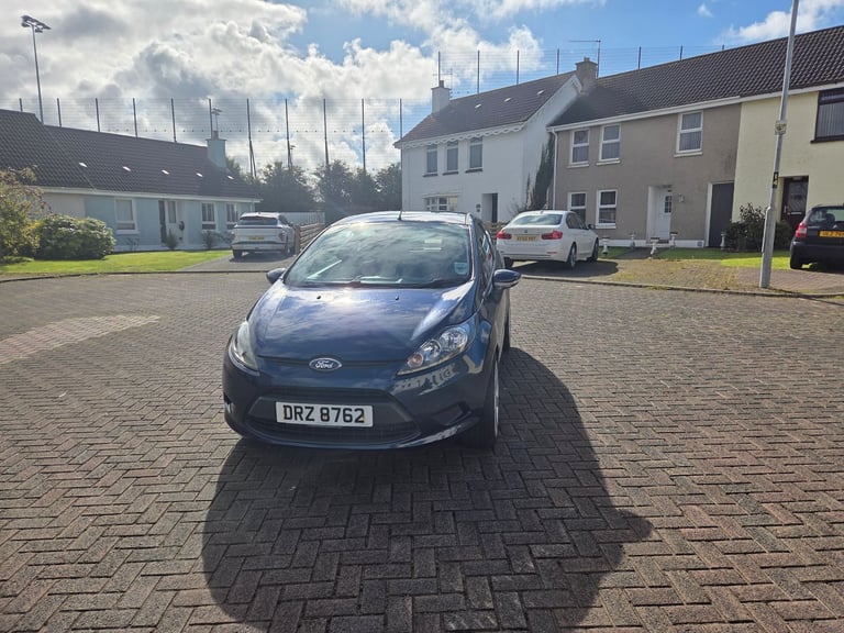 Ford, FIESTA, Hatchback, 2012, Manual, 1242 (cc), 3 doors full Ford stamped service history.