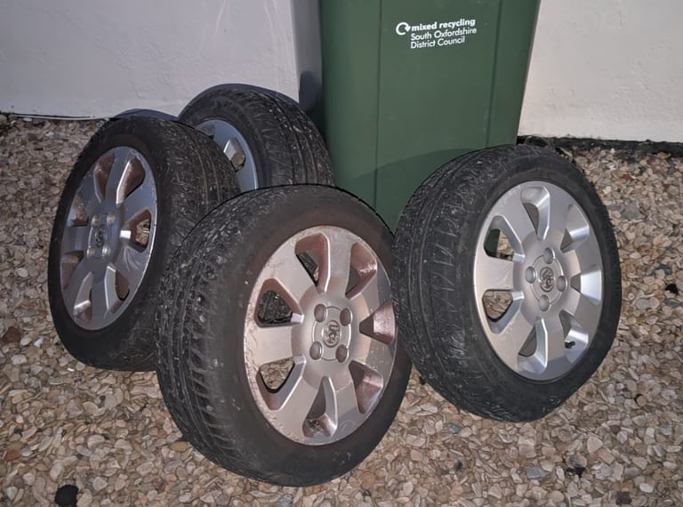 Vauxhall corsa alloys and tyres