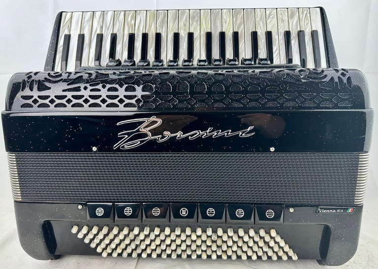Borsini Vienna 414 Musette - 4 Voice Top Quality Italian Piano Accordion