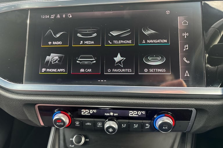  Audi Q3 1.5 Tfsi Cod 35 S Line Suv 5dr Petrol S Tronic Euro 6 s/s 150 Ps