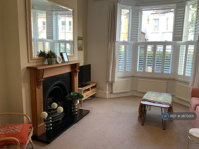 4 bedroom house in Byne Road, London Se26, SE26 (4 bed) (#2673301)