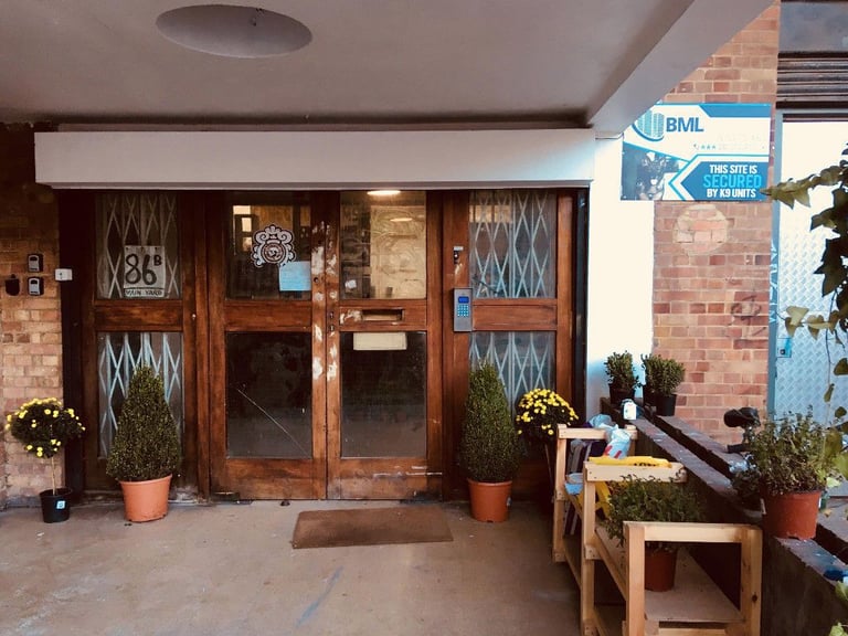 650sqft Ground Floor Workshop Office Studio Warehouse Creative Space in Hackney Wick £1600pcm London