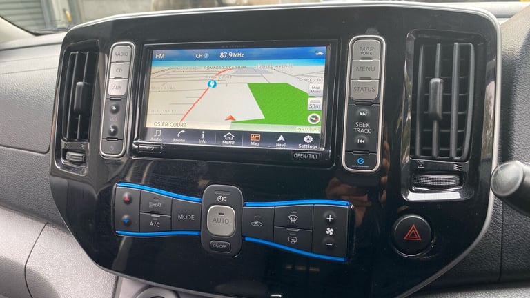 2021 Nissan NV200 40kWh Tekna Panel Van 5dr Electric Auto SWB (Quick Charge) (109 ps) Panel Van E...