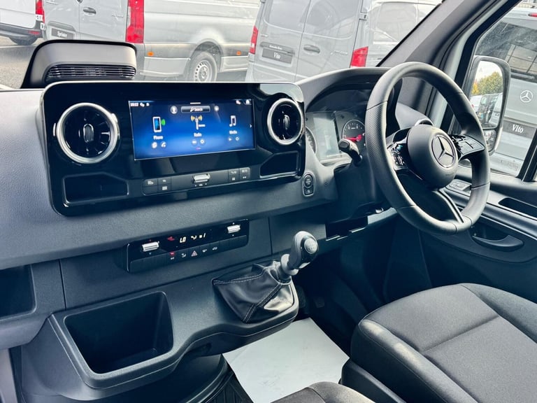 2025 Mercedes-Benz Sprinter 3.5t H2 Pro Van PANEL VAN DIESEL Manual