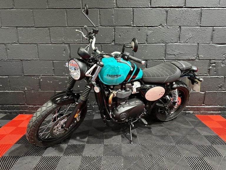 2025 25 TRIUMPH SCRAMBLER 900 900 ROADSTER/RETRO PETROL MANUAL EURO 5 (65 PS)