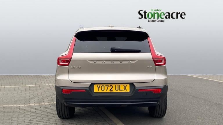 2022 Volvo XC40 2.0 B3 MHEV Plus SUV 5dr Petrol Hybrid DCT Auto Euro 6 (s/s) (163 ps) Petrol/Elec...