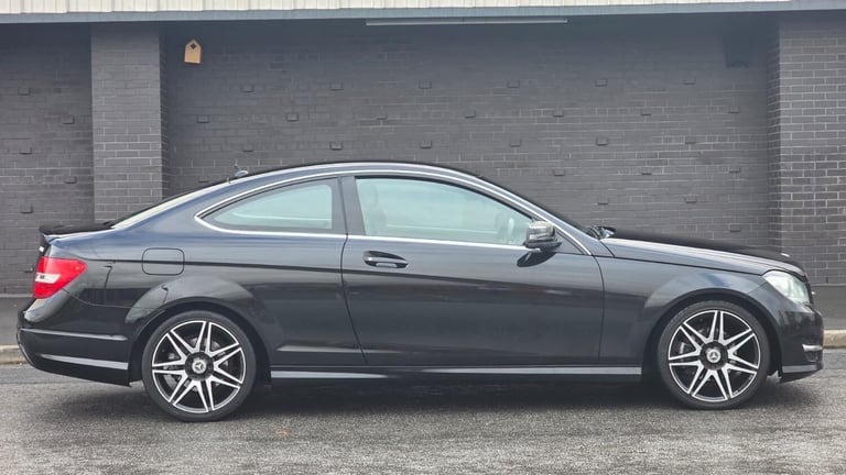 2012 Mercedes-Benz C Class C220 CDI BlueEFFICIENCY AMG Sport Plus 2dr Auto COUPE Diesel Automatic