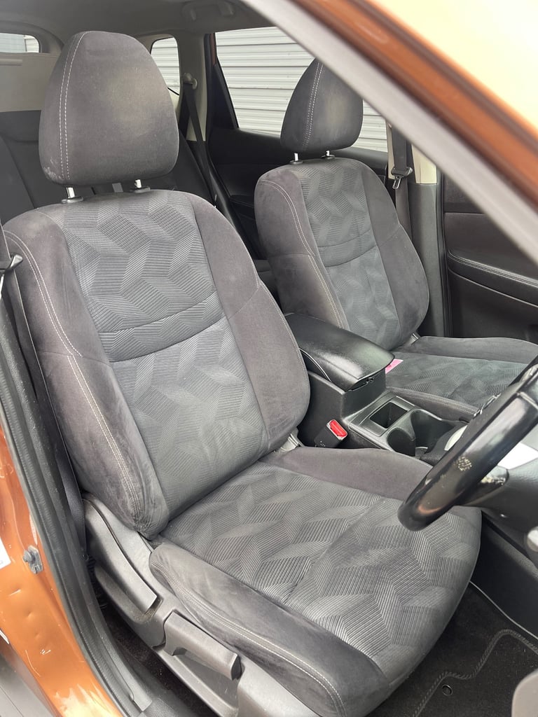 2015 NISSAN X-TRAIL AUTOMATIC N-TEC 1.6DCI 130BHP 2WD SUV 5DR
