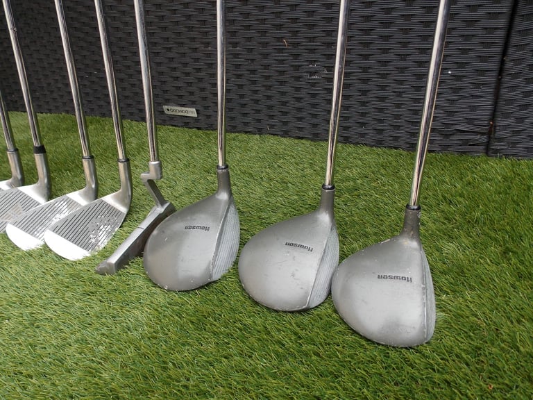 Mens Right Handed Howson Tour Master Golf Club Set + Bag, Balls and Tees