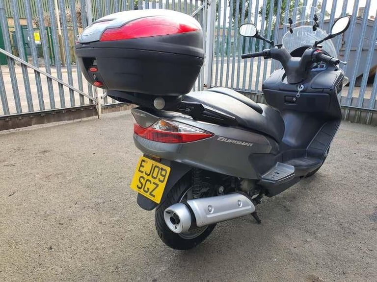 Suzuki UH200 K8 Burgman 'Only 5032 Miles' Full History