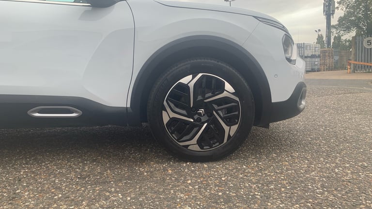2024 Citroen C4 1.2 PureTech MAX Fastback 4dr Petrol EAT8 Euro 6 (s/s) (130 ps) SUV Petrol Automatic