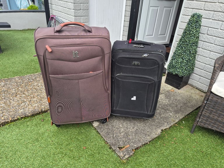 FREE X2 SUITCASES FREE