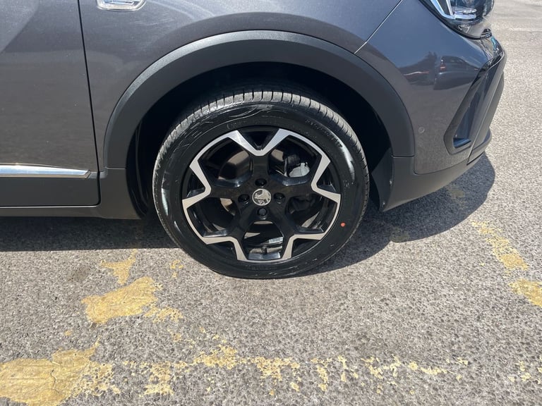 2022 Vauxhall Crossland Crossland 1.2T Ultimate 5dr Hatchback Petrol Automatic