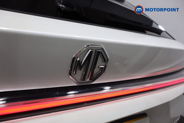 2025 MG MG HS 1.5 T-GDI Trophy 5dr DCT SUV Petrol Automatic