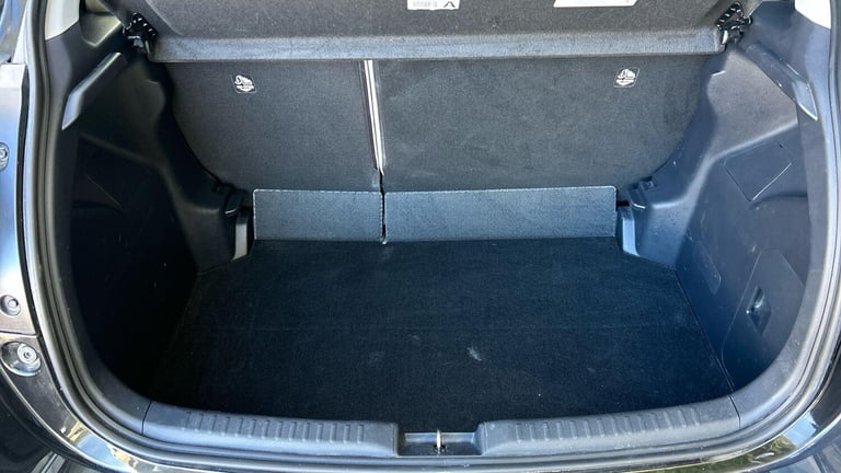 2022 Toyota Yaris 1.5 VVT-h Excel Hatchback 5dr Petrol Hybrid E-CVT Euro 6 (s/s) (116 ps) HATCHBA...