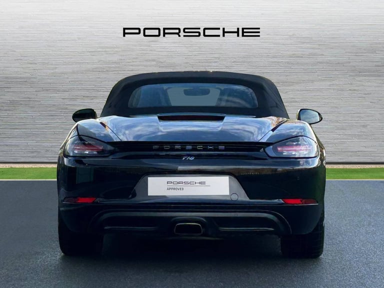 2017 Porsche Boxster 2.0 2dr CONVERTIBLE PETROL Manual