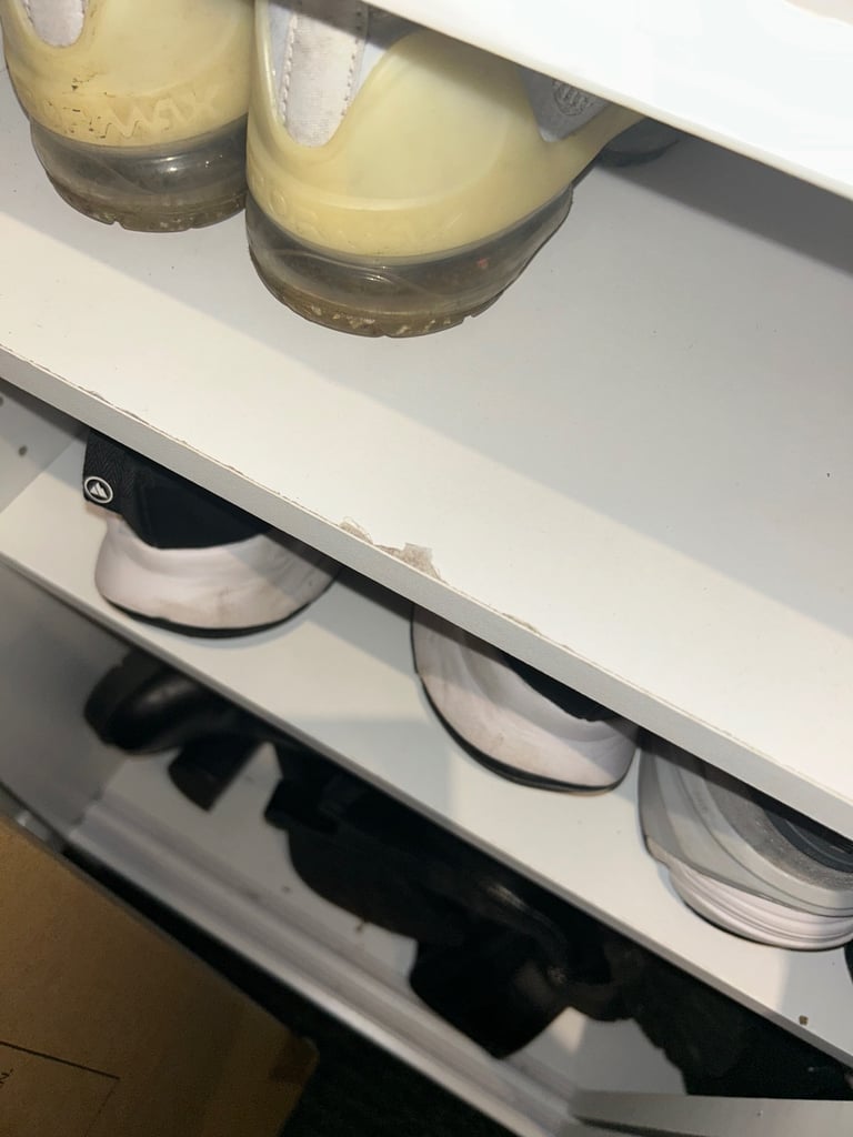 Shoe storage cupboard 