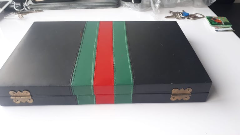 Vintage Backgammon Board Game Faux Leather Case Black Red Green Complete