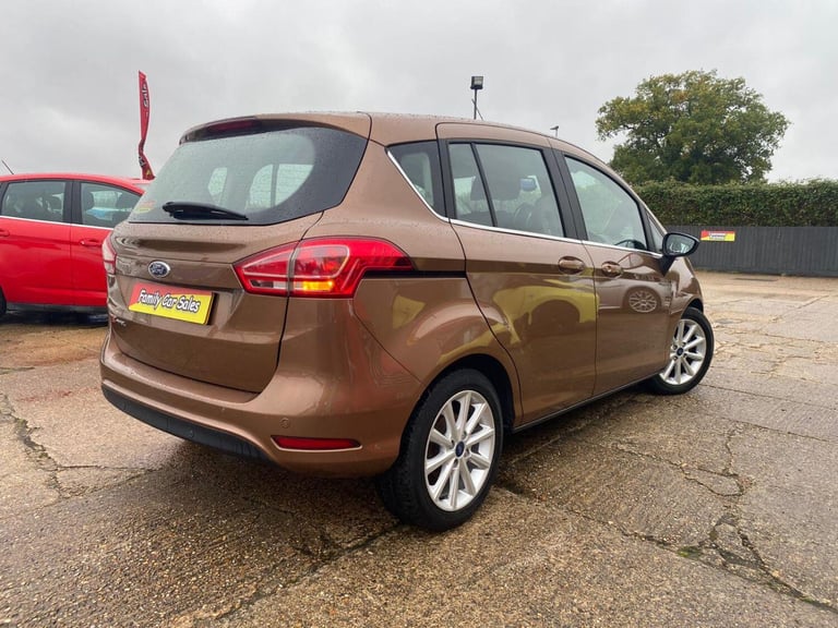 FORD B-MAX 1.6 TITANIUM LOW MIELAGE FULL HISTORY CAMBELT REPLACED SERVICE MOT
