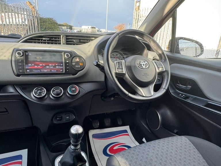 2015 65 TOYOTA YARIS 1.4 D-4D ICON HATCHBACK 5DR DIESEL MANUAL EURO 6 (90 PS) DI