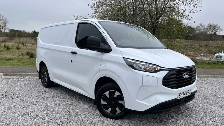 2024 Ford Transit Custom 2.5 PHEV 232ps H1 Van Trend Auto Van Plug-In Hy Automatic