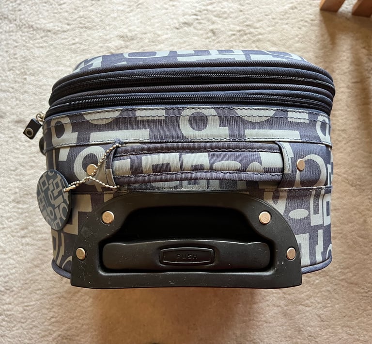 Blue Geometric Patterned Expanding Pull Along Suitcase VGC