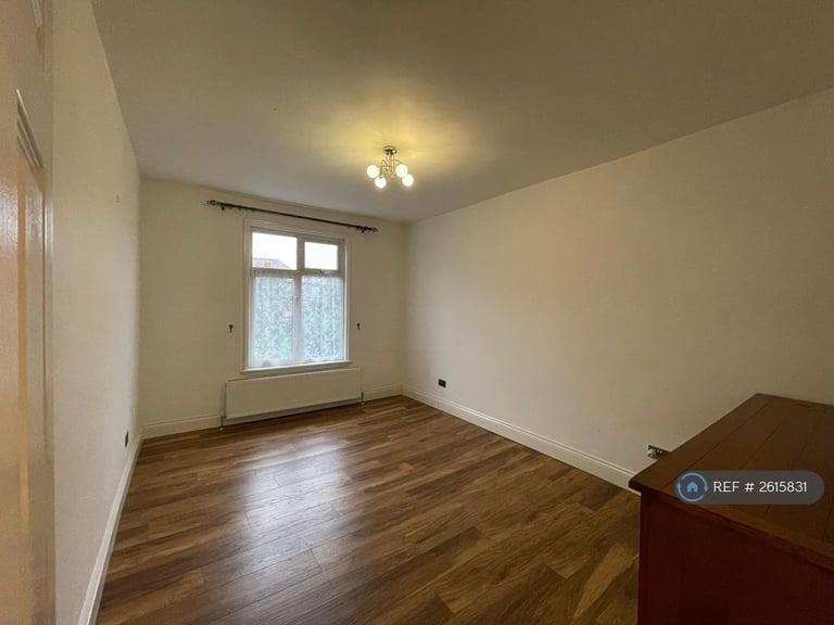 5 bedroom house in Althorpe Road, Harrow, HA1 (5 bed) (#2615831)