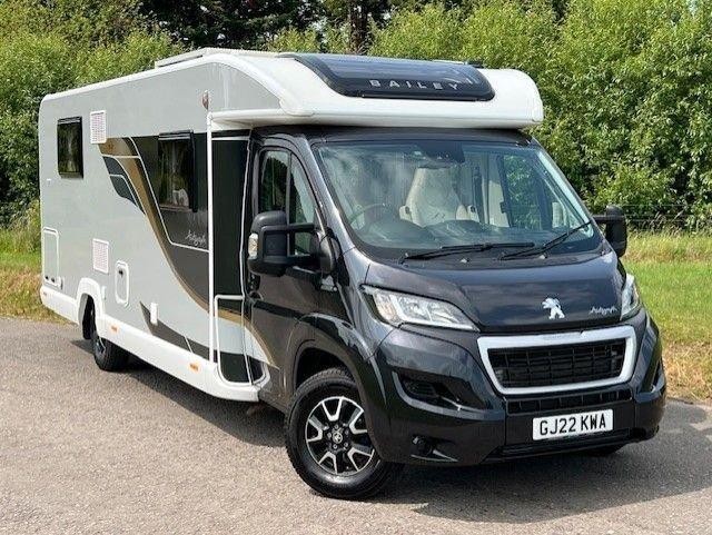 image for 2022 22 BAILEY AUTOGRAPH 79-4 I 6SPD MANUAL DIESEL