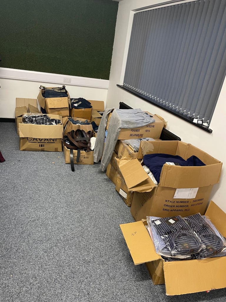 Men’s Big Size Clothing Job Lot 720 pcs - Hoodies, Jeans, Shirts Clearance Sale