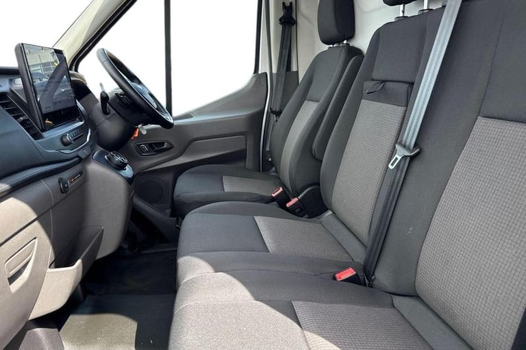 2024 Ford Transit 350 Leader AUTO L3 H2 LWB Medium Roof FWD 2.0 EcoBlue 165ps, AIR CON Automa Pan...