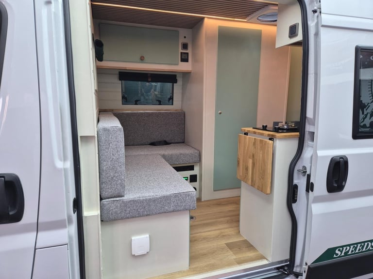 Peugeot Boxer SPEEDS MOUNTAIN EDITION, BLUEHDI 435 L4H2 PROFESSIONAL