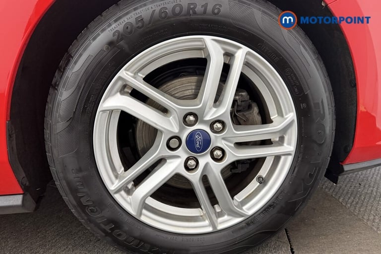 2020 Ford Focus 1.0 EcoBoost 100 Zetec 5dr Hatchback Petrol Manual