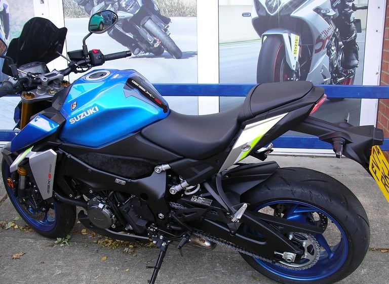 2024 Suzuki GSXS1000 R naked. Only 120 miles! Showroom condition.
