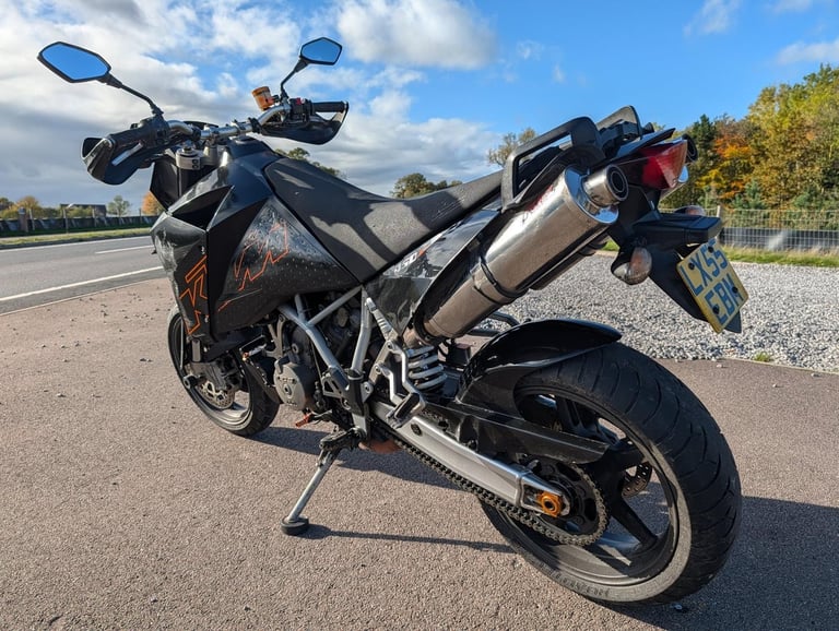 2005 KTM 950 SUPERMOTO