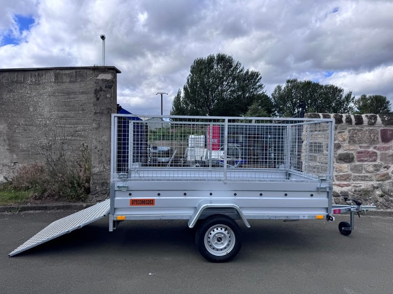Brand New 7,7ft x 4,2ft Single Axle Trailer With 80CM Mesh And Ramp 750KG