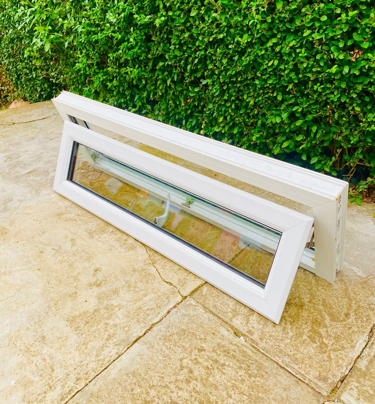 UPVC Window (39cm x 120cm) Double Glazed White Window *Can Be Used Sideways*