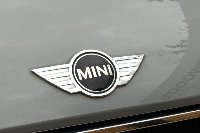 2017 MINI Countryman 1.5 Cooper SUV 5dr Petrol Manual Euro 6 (s/s) (136 ps) HATCHBACK Petrol Manual