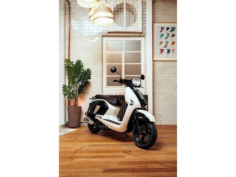 AJS Barletta [Phone number removed]Scooter 