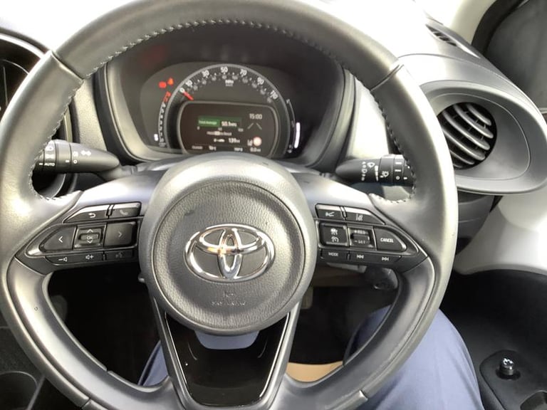 2022 Toyota Aygo X 1.0 VVT-i Pure 5dr HATCHBACK PETROL Manual