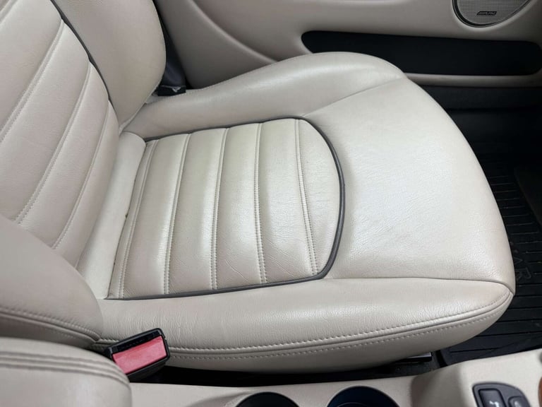2010 Jaguar X-Type 2.2 X-Type Sovereign  Auto 4dr Saloon Diesel Automatic