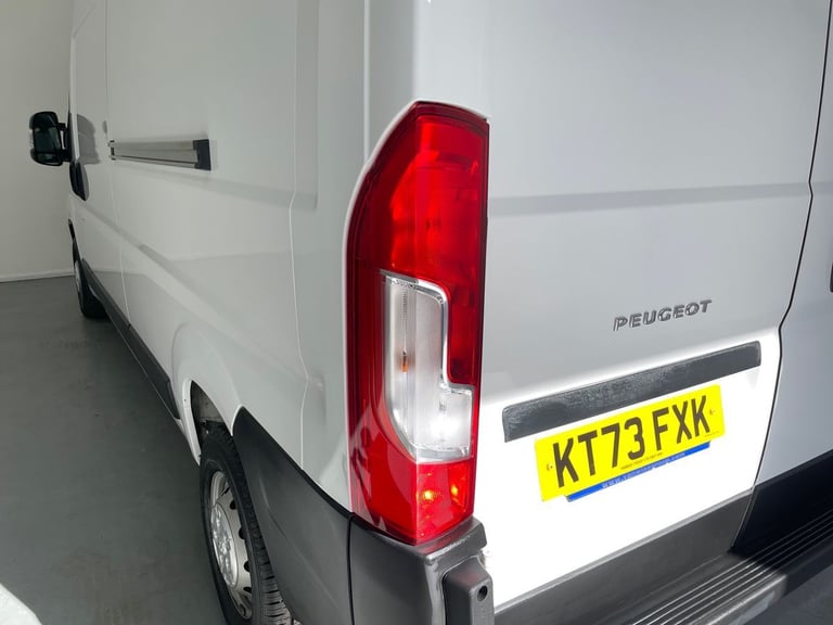 2023 Peugeot Boxer 335 Professional Premium+ L3 H2 LWB 2.2 BlueHDi 140ps Panel Van Diesel Manual