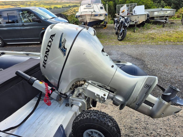 Honwave t40 with Honda 20hp engine and trailer