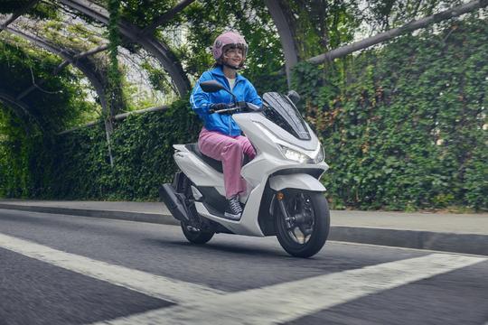 image for 2025 NEW Honda PCX125, Sporty Learner Legal 125cc, PCX 125, WW125