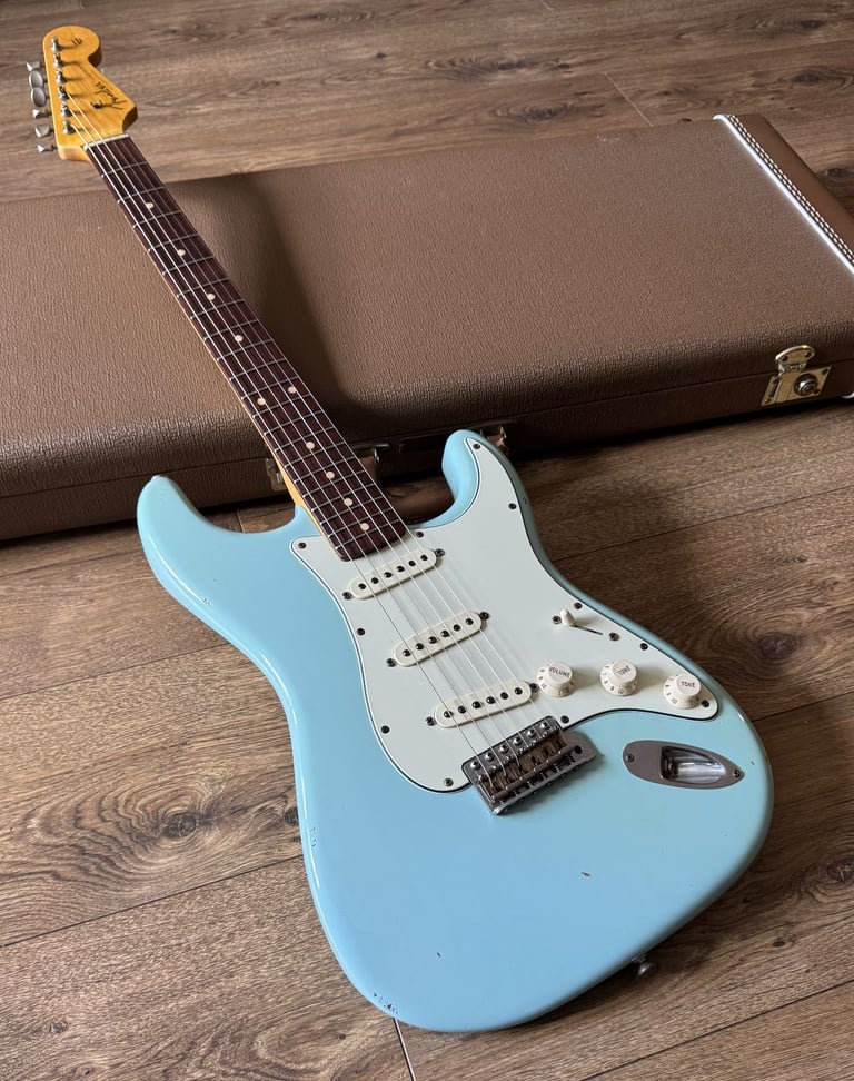 Fender Custom Shop '60 Reissue Stratocaster Relic Daphne Blue - Trades