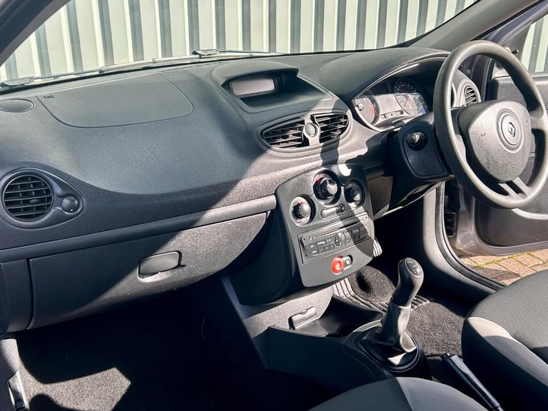 RENAULT CLIO 1.2 Bizu 2011