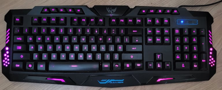 Gamer PC keyboard 